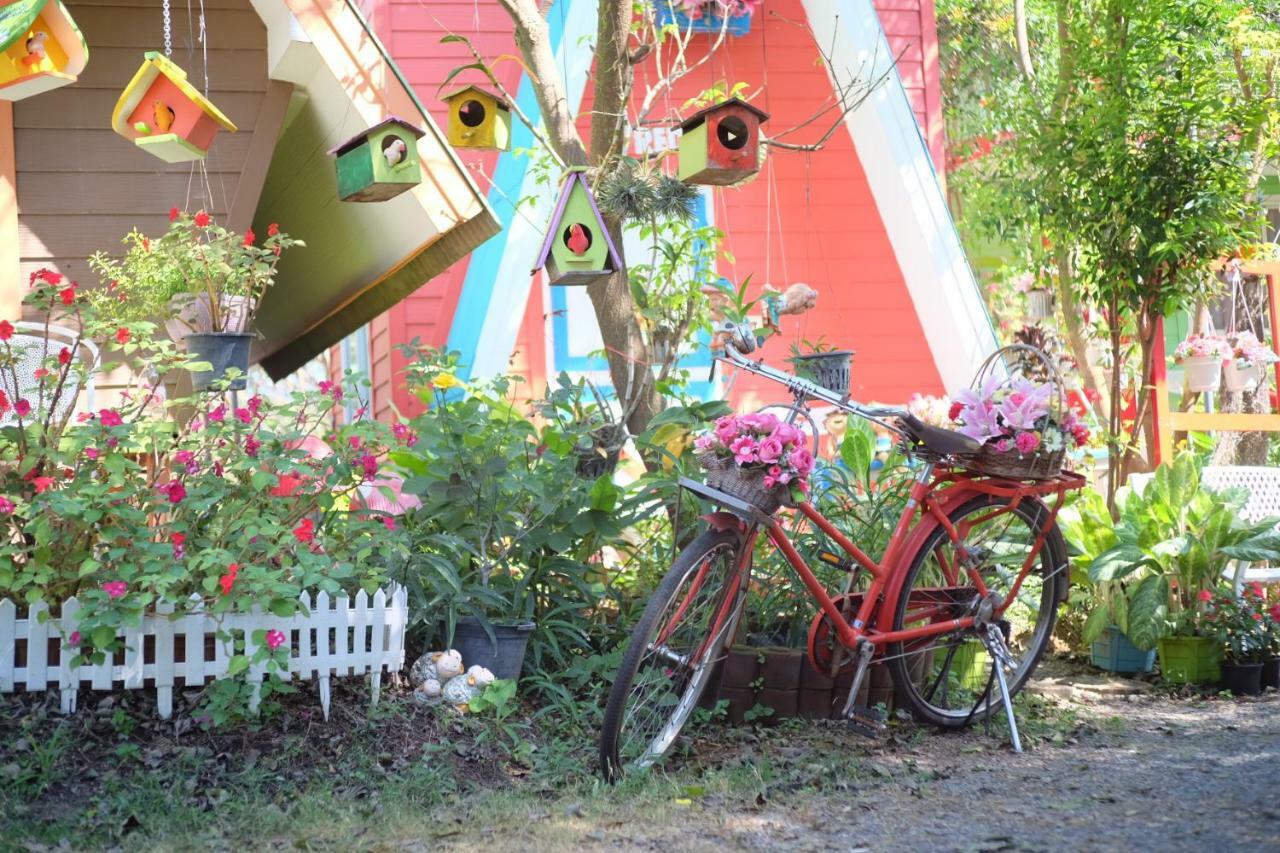 A Houses Homestay Nakhonratchasima Eksteriør billede