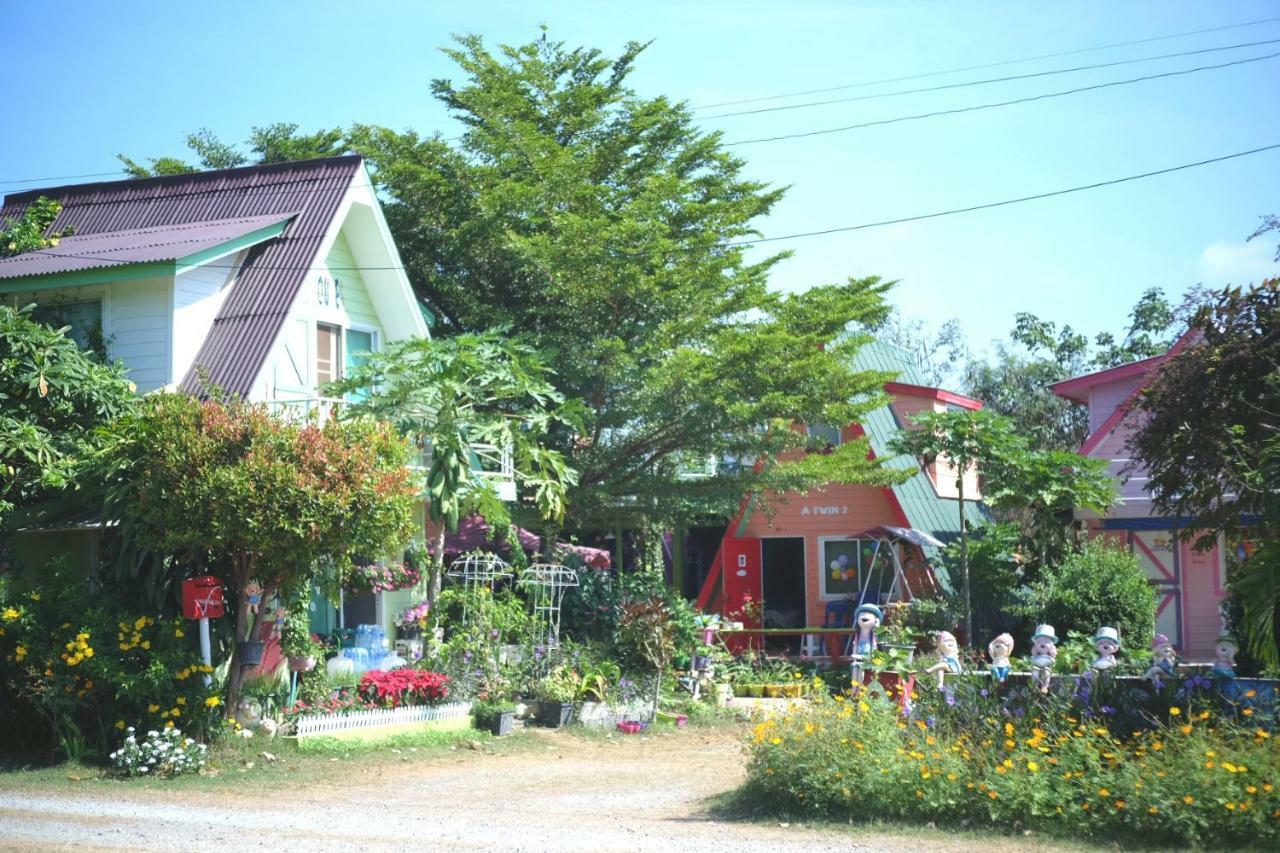 A Houses Homestay Nakhonratchasima Eksteriør billede