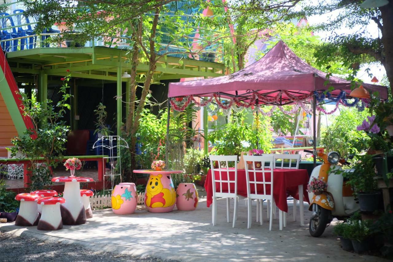 A Houses Homestay Nakhonratchasima Eksteriør billede