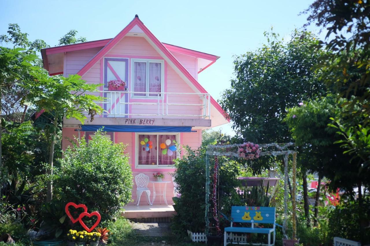 A Houses Homestay Nakhonratchasima Eksteriør billede