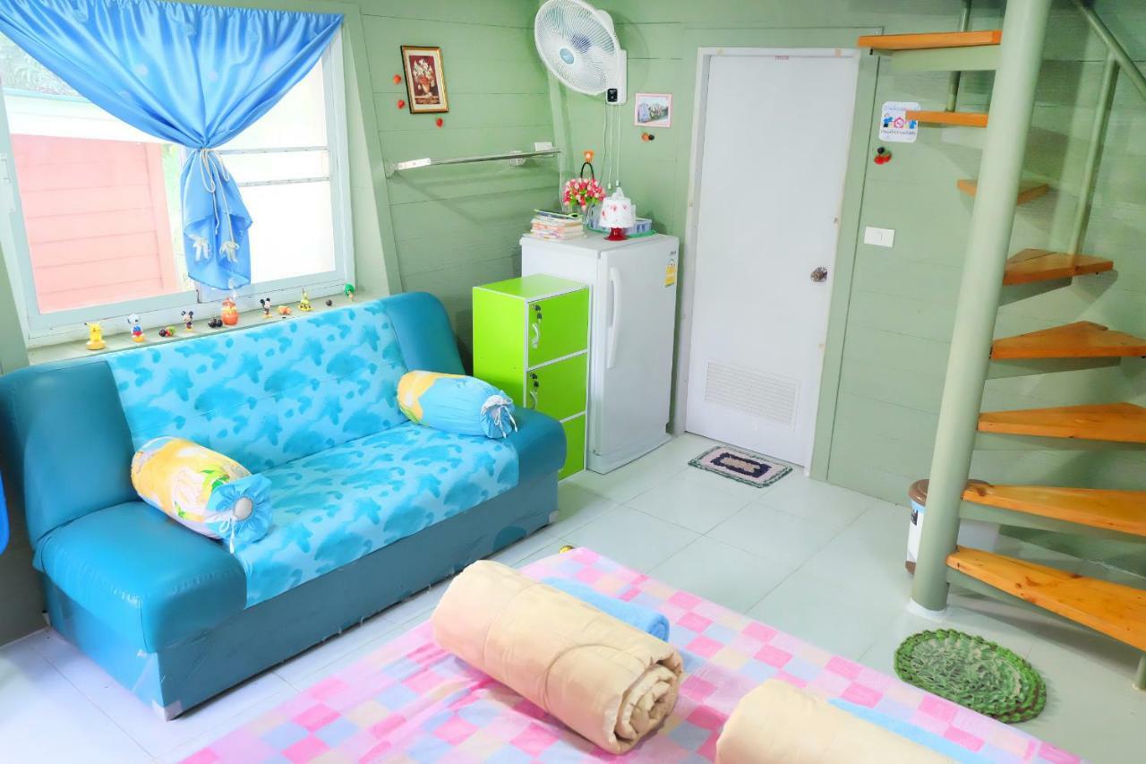 A Houses Homestay Nakhonratchasima Eksteriør billede