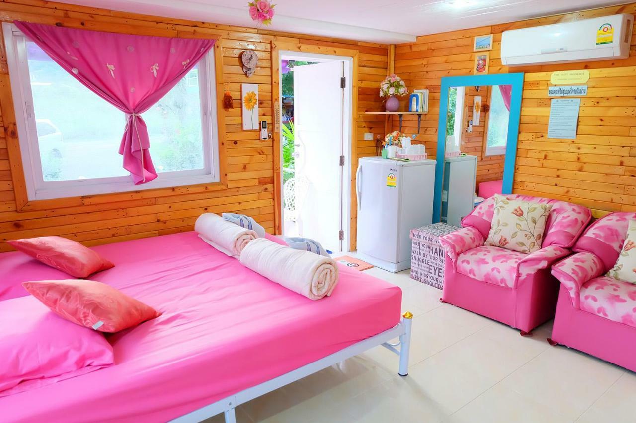 A Houses Homestay Nakhonratchasima Eksteriør billede