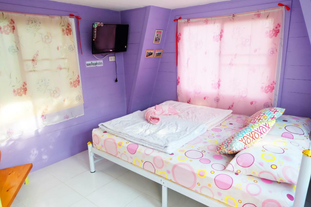 A Houses Homestay Nakhonratchasima Eksteriør billede