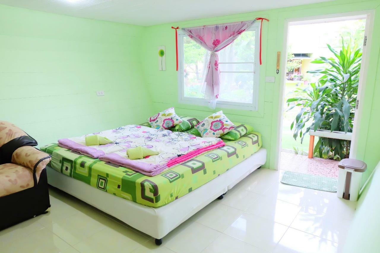 A Houses Homestay Nakhonratchasima Eksteriør billede