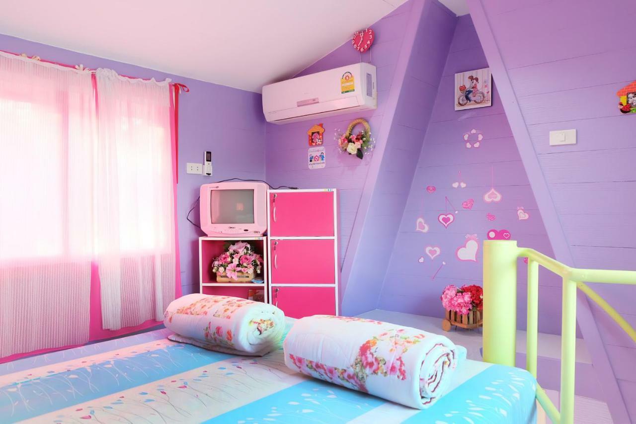 A Houses Homestay Nakhonratchasima Eksteriør billede